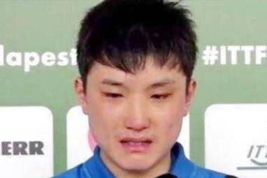 他妈妈张凌, 滚出中国