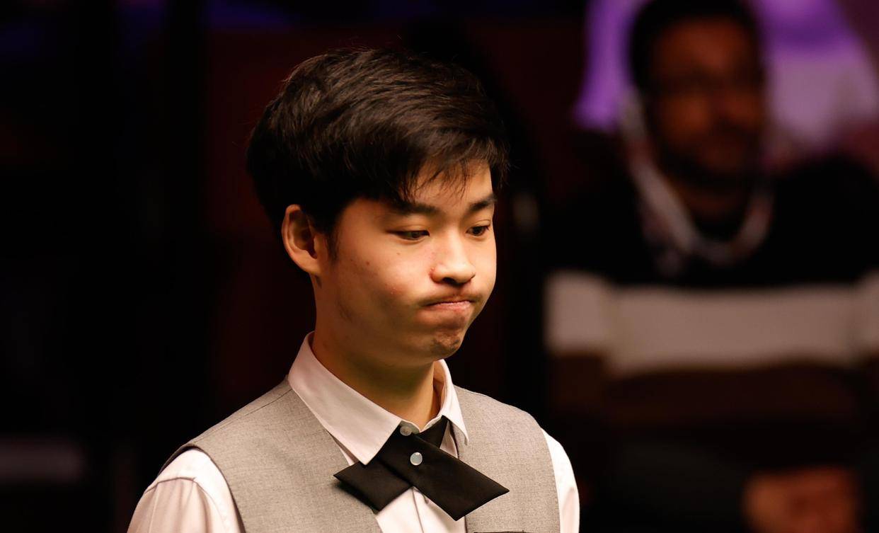 居然把塞尔, 却在决胜局, 选手在这站 居然把塞尔, 却在决胜局, 选手在这站